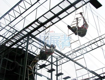 新疆奧康特種裝備與河南建培簽約